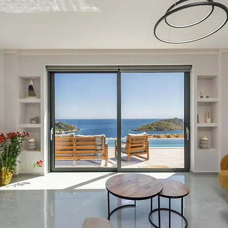 Armoi Villa *